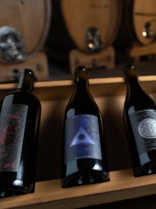 linnecalodo wines 980x1305